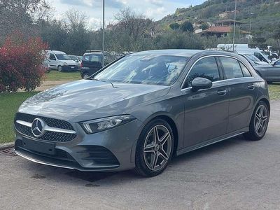 Usata Mercedes A200 AMG line 150 CV (110 kW) 2019 Grigio Berlina