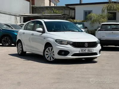 Usata Fiat Tipo Easy 95 CV (69 kW) 2017 Bianco Berlina