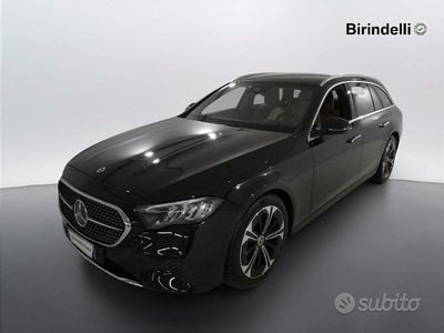 Usata Mercedes E220 Advanced 197 CV (144 kW) 2024 Nero Station wagon