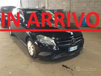 Usata Mercedes A180 109 CV (80 kW) 2014 Nero Utilitaria