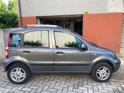 Usata Fiat Panda 77 CV (56 kW) 2011 Utilitaria