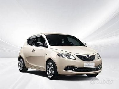 Usata Lancia Ypsilon 95 CV (69 kW) 2016 Utilitaria