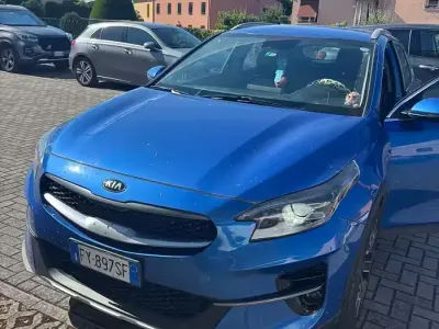 Usata Kia XCeed Urban 116 CV (85 kW) 2019 Blu SUV