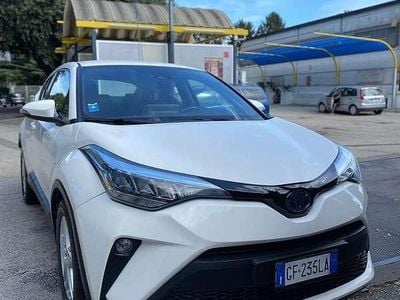 Second-hand Toyota C-HR