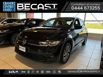 Usata VW Polo Life 95 CV (69 kW) 2025 Nero metallizzato Utilitaria