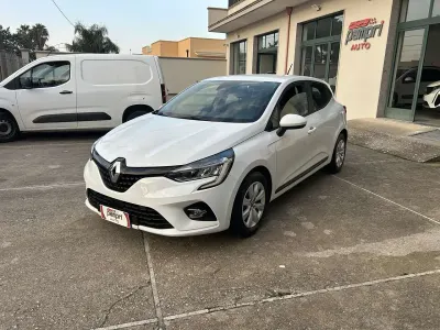 Usata Renault Clio V Business 86 CV (63 kW) 2020 Other Berlina