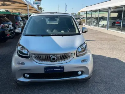 Usata Smart ForTwo Cabrio Prime 90 CV (66 kW) 2017 Argento Cabrio