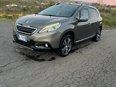 Usata Peugeot 2008 Allure 115 CV (84 kW) 2013 SUV