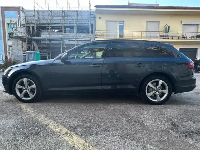 Usata Audi A4 Business 150 CV (110 kW) 2019 Nero Station wagon