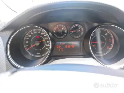 Usata Fiat Bravo 120 CV (88 kW) 2009 Blu Utilitaria