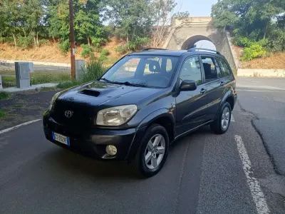Usata Toyota RAV4 Sol 116 CV (85 kW) 2005 Other SUV