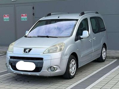 Usata Peugeot TePee Premium 90 CV (66 kW) 2010 Station wagon