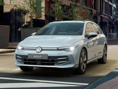 Nuova VW Golf VIII Edition 116 CV (85 kW) 2025 Crystal ice blue metallizzato Station wagon