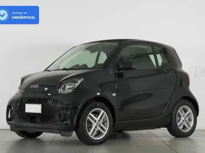 Gebraucht Smart ForTwo Coupé 41 kW (56 PS) 2022 Schwarz Kleinwagen
