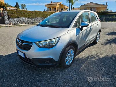 Usata Opel Crossland X 82 CV (60 kW) 2017 Grigio SUV