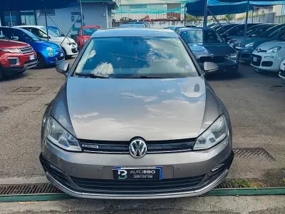 Usata VW Golf VII Highline 110 CV (80 kW) 2015 Grigio Berlina