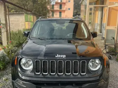 Usata Jeep Renegade Longitude 120 CV (88 kW) 2018 Nero SUV