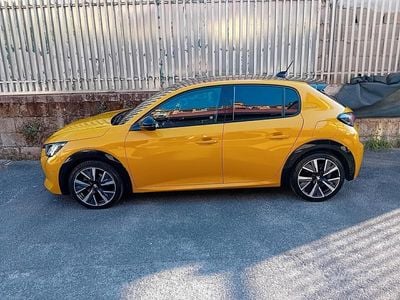 Usata Peugeot 208 GT-line 102 CV (75 kW) 2020 Giallo Utilitaria