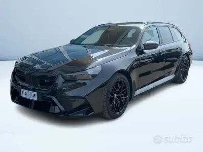 Ny BMW M5 Comfort Edition 2026 Svart Kombi