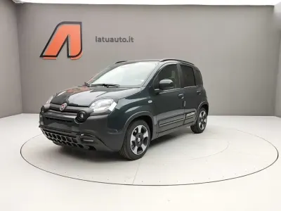 Usata Fiat Panda Cross Cross 70 CV (51 kW) 2025 Verde Utilitaria