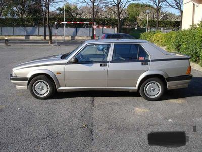 usata Alfa Romeo 75 752.0i ts