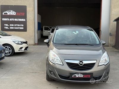 Occasion Opel Meriva Cosmo 140 ch (102 kW) 2010 Gris Monospace