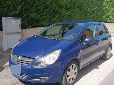 Usata Opel Corsa 95 CV (69 kW) 2010 Blu Utilitaria