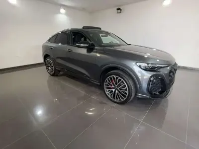 Nuova Audi Q5 Sportback S-Line 204 CV (150 kW) 2026 Grigio SUV