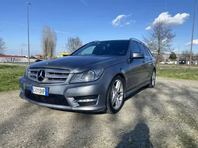 Begagnad Mercedes C250