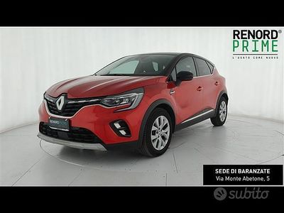 Usata Renault Captur Intens 145 CV (106 kW) 2022 Rosso SUV