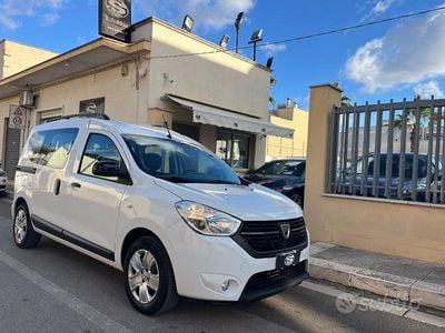 Usata Dacia Dokker 95 CV (69 kW) 2019 Bianco Monovolume