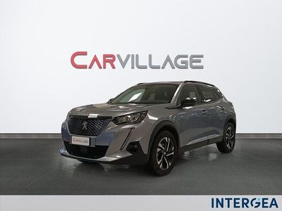 Usata Peugeot 2008 Allure 110 CV (80 kW) 2022 Argento SUV