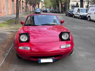 Usata Mazda MX5 115 CV (84 kW) 1992 Rosso Cabrio