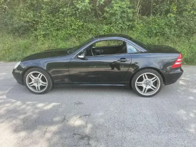 Usata Mercedes SLK320 218 CV (160 kW) 2000 Nero Cabrio