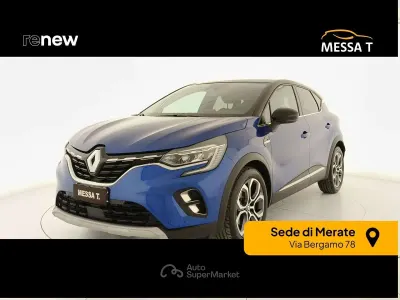 Usata Renault Captur Techno 145 CV (106 kW) 2022 Blu/azzurro SUV