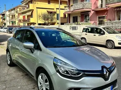 Usata Renault Clio Zen 90 CV (66 kW) 2018 Station wagon