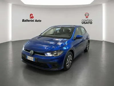 Usata VW Polo 95 CV (69 kW) 2025 Blu/azzurro Utilitaria