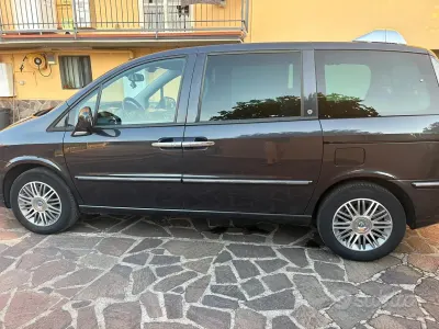 Usata Lancia Phedra