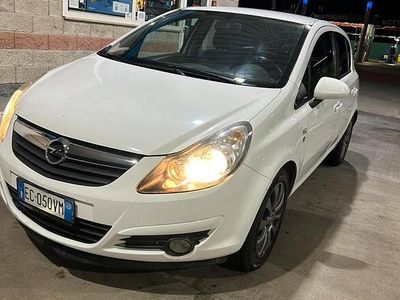 Usata Opel Corsa 2010 Utilitaria
