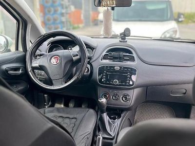 Usata Fiat Punto 75 CV (55 kW) 2013 Bianco Utilitaria