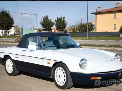 Usata Alfa Romeo Spider 128 CV (94 kW) 1991 Bianco Cabrio