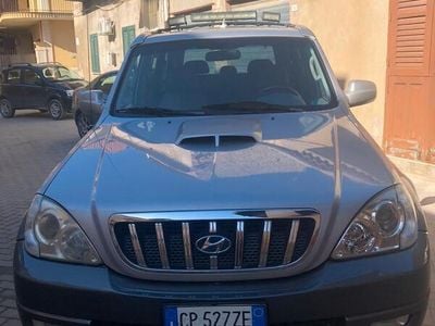 Usata Hyundai Terracan 163 CV (119 kW) 2005 Grigio SUV