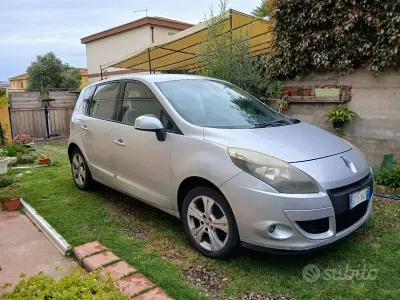 Usata Renault Scenic E-Tech 110 CV (80 kW) 2010 Monovolume