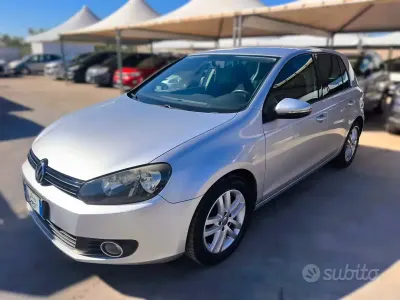 Begagnad VW Golf VI Highline 105 HK (77 kW) 2010 Grå Halvkombi