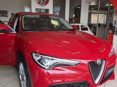 Usata Alfa Romeo Stelvio 280 CV (205 kW) 2017 Rosso SUV