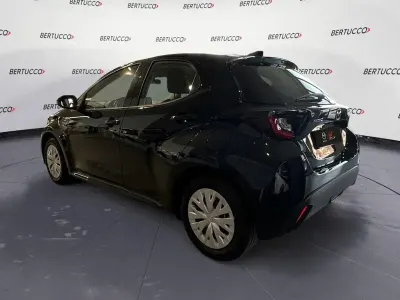 Nuova Mazda 2 116 CV (85 kW) 2026 Opera black Utilitaria