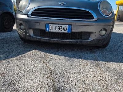 Usata Mini Cooper 75 CV (55 kW) 2009 Grigio Utilitaria