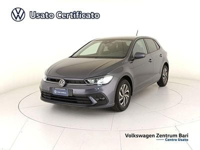 Usata VW Polo Life 95 CV (69 kW) 2023 Grigio Utilitaria