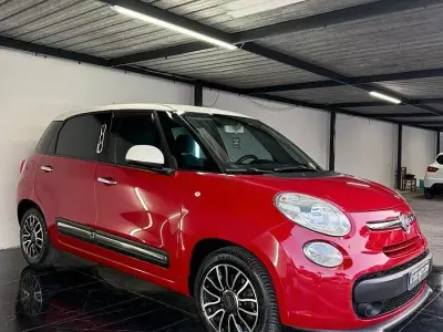 Gebraucht Fiat 500L Lounge 85 PS (62 kW) 2014 Rot Van / Kleinbus