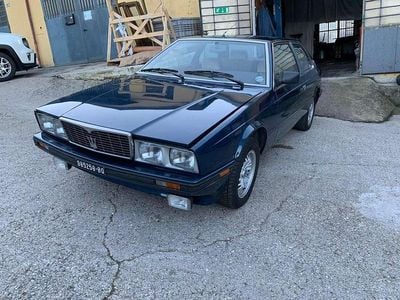 Begagnad Maserati Biturbo 179 HK (131 kW) 1983 Blå Sportkupé
